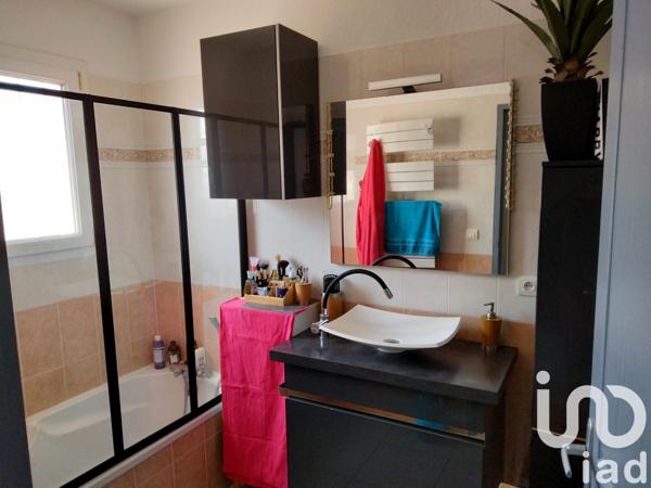 House for sale 3 rooms 60 m² Baho