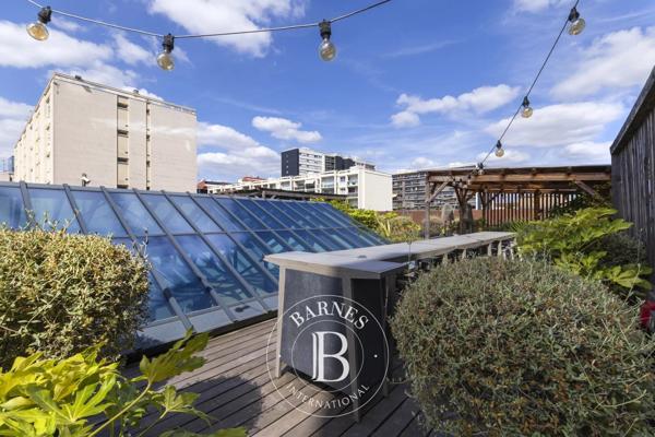 Clichy, Bureau  1 000 m² à vendre