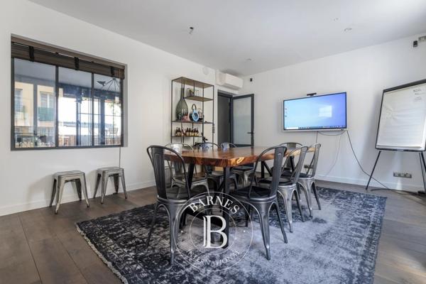 Clichy, Bureau  1 000 m² à vendre