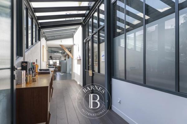 Clichy, Bureau  1 000 m² à vendre