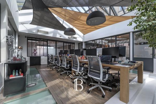 Clichy, Bureau  1 000 m² à vendre