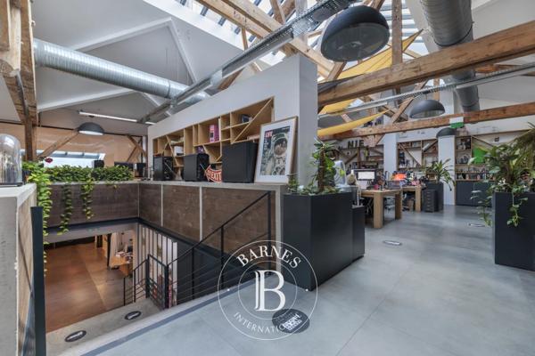 Clichy, Bureau  1 000 m² à vendre
