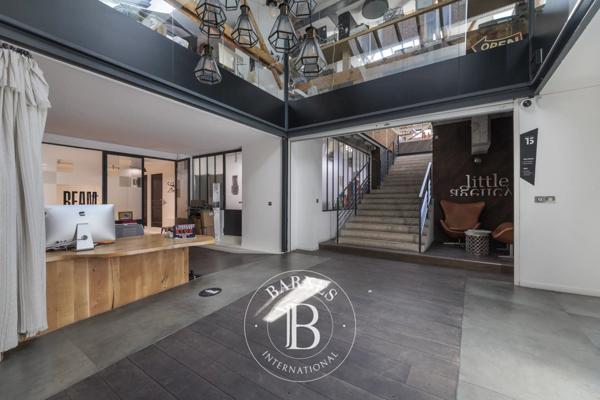 Clichy, Bureau  1 000 m² à vendre
