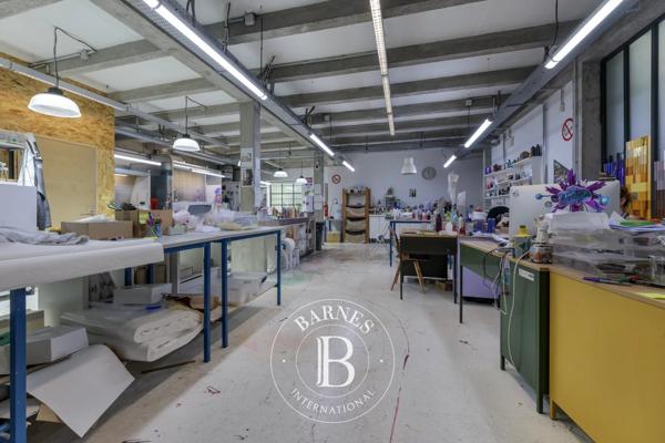 Clichy, Bureau  1 000 m² à vendre