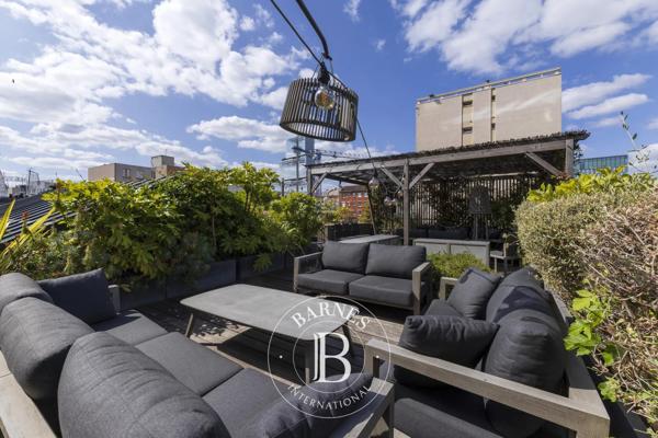 Clichy, Bureau  1 000 m² à vendre