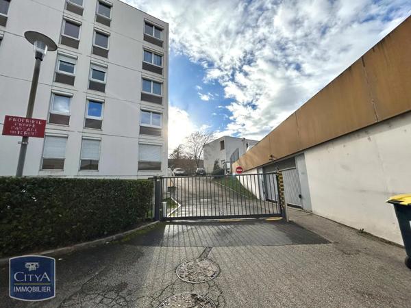 Appartement à louer 4 pièces 78.73m²