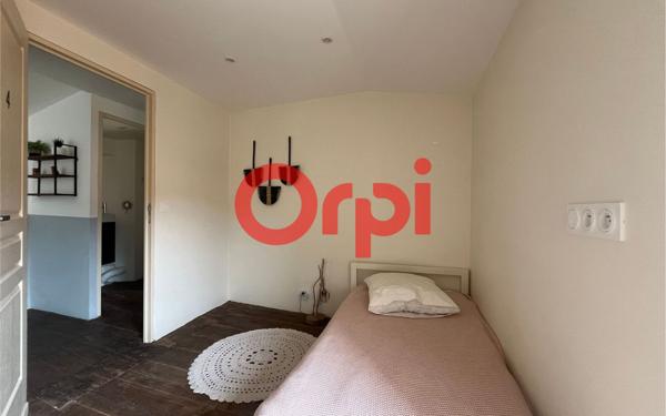 Maison à louer    4 pièces •  Catllar