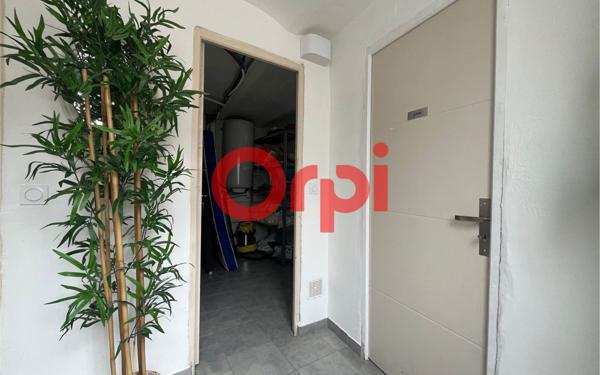 Maison à louer    4 pièces •  Catllar