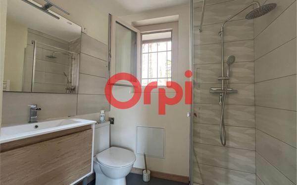 Maison à louer    4 pièces •  Catllar