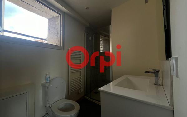 Maison à louer    4 pièces •  Catllar