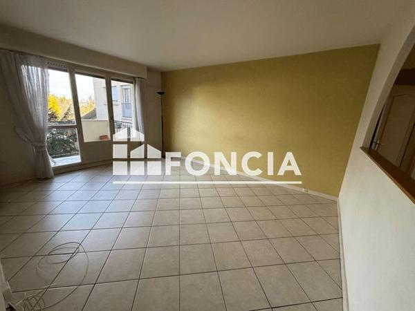 Location Appartement 3 pièces 66.46 m² - Les Hetres Saint Maur Des Fosses 94100