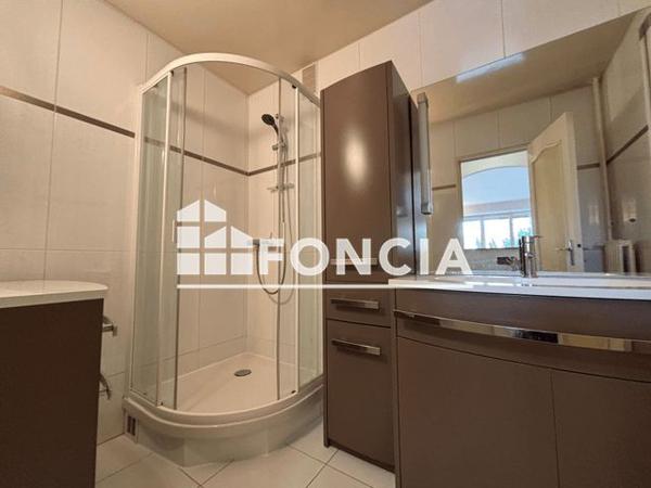 Location Appartement 3 pièces 66.46 m² - Les Hetres Saint Maur Des Fosses 94100