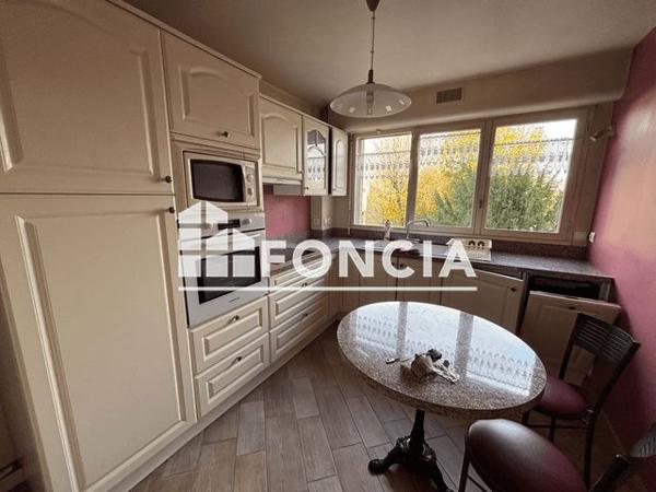 Location Appartement 3 pièces 66.46 m² - Les Hetres Saint Maur Des Fosses 94100