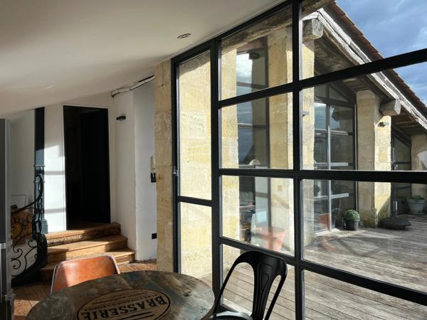 Appartement rénové en 2018 avec terrasse 30 m² vue sur la confluence !