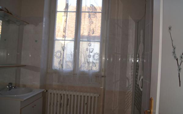 Appartement à louer    3 pièces •  Mamers