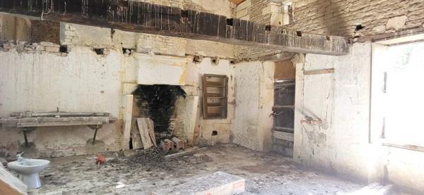 Maison ancienne Cherves-Richemont 100 m²