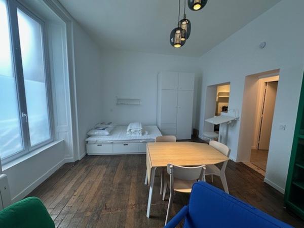 Studio 1 pièce(s) 28.71 m²