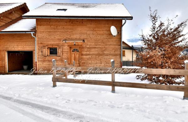 Magnifique chalet type 4 avec grand garage SAINT BONNET EN CHAMPSAUR (05)