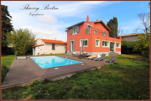 Dpt Alpes Maritimes (06), à vendre VILLENEUVE LOUBET maison P6 de 171 m² - Terrain de 1 186,00 m²