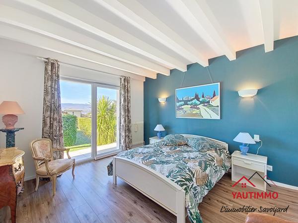 Messery (74140) Maison familiale 5 chambres avec piscine et terrain arboré à Messery, proche lac Léman