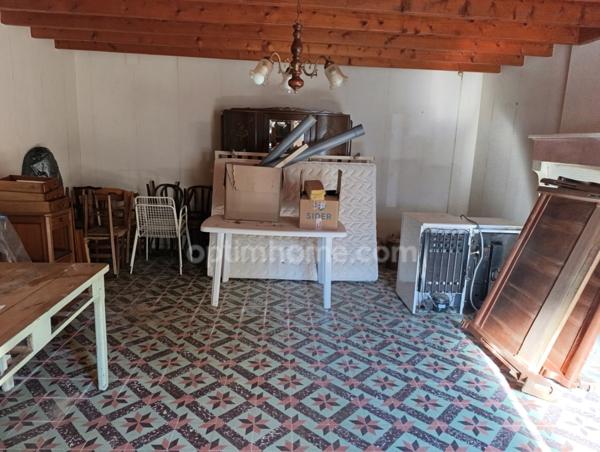 Maison à vendre 12 pièces SERIGNE (85)