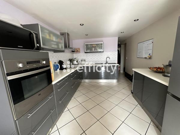 Maison 7 pièces - 153 m²