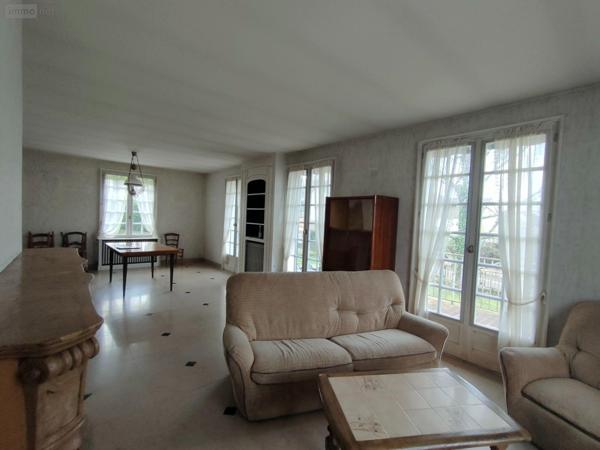 Maison à vendre à La Clayette en Saône-et-Loire (71800), ref :