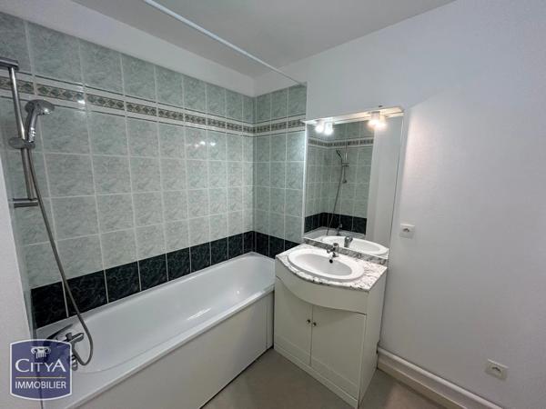Appartement à vendre 2 pièces 53.64m² Poitiers (86000)
