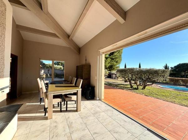 La Cadière-d’Azur À quelques minutes des plages : Magnifique maison de plain-pied de 177 m², lumineuse et sans vis-à-vis