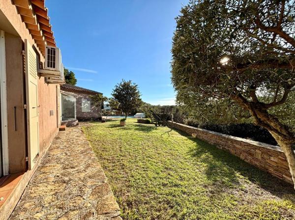 La Cadière-d’Azur À quelques minutes des plages : Magnifique maison de plain-pied de 177 m², lumineuse et sans vis-à-vis