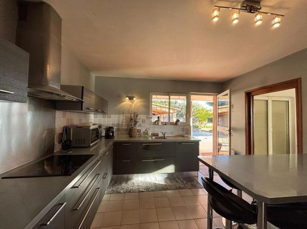 La Cadière-d’Azur À quelques minutes des plages : Magnifique maison de plain-pied de 177 m², lumineuse et sans vis-à-vis