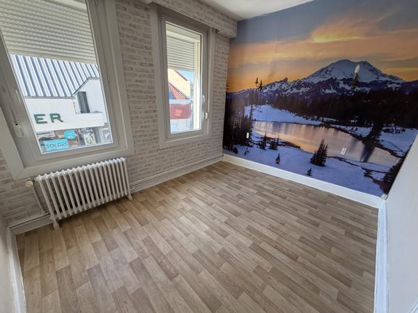 Maison mitoyenne 2 côtés à vendre, 7 pièces - Isbergues 62330
