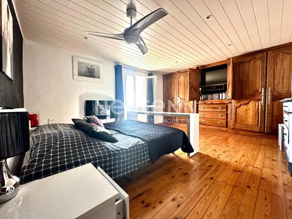 Moulès (Arles) ? Maison 6 pièces 159 m², 4 chambres, jardin spacieux et garage