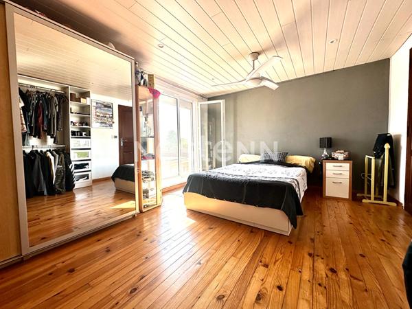 Moulès (Arles) ? Maison 6 pièces 159 m², 4 chambres, jardin spacieux et garage