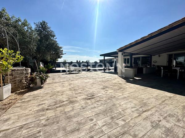 Moulès (Arles) ? Maison 6 pièces 159 m², 4 chambres, jardin spacieux et garage