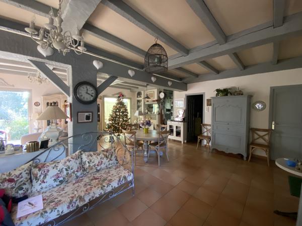 Maison 5 pièces - 150 m² Exclusivité efficity