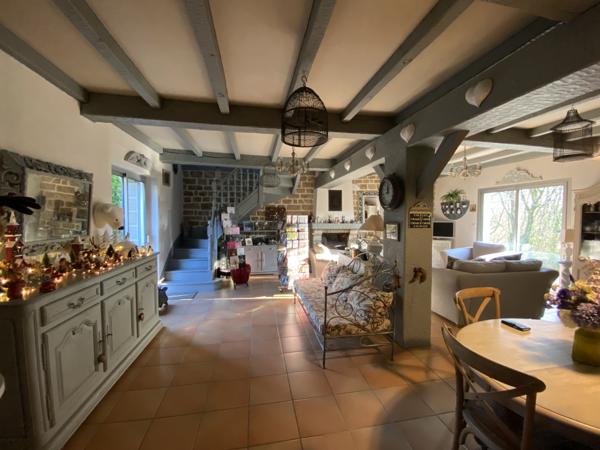 Maison 5 pièces - 150 m² Exclusivité efficity