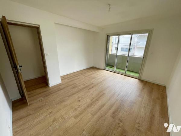 SAINT DENIS - JARDIN DE L'ETAT APPARTEMENT T5