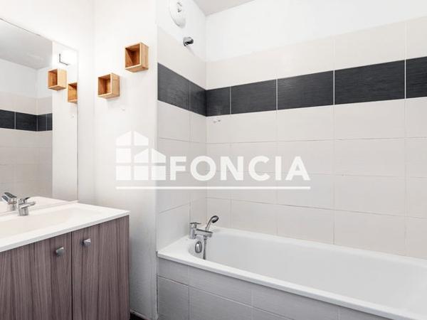 À vendre Appartement 3 pièces 61.8 m² - Hellemmes Lille 59260