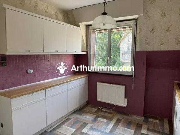 Vente                                                      Appartement
                        
                     3 pièces                      79 m2                     à Bagnoles-de-l'Orne-Normandie