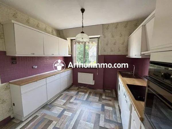 Vente                                                      Appartement
                        
                     3 pièces                      79 m2                     à Bagnoles-de-l'Orne-Normandie