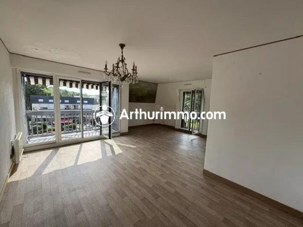 Vente                                                      Appartement
                        
                     3 pièces                      79 m2                     à Bagnoles-de-l'Orne-Normandie