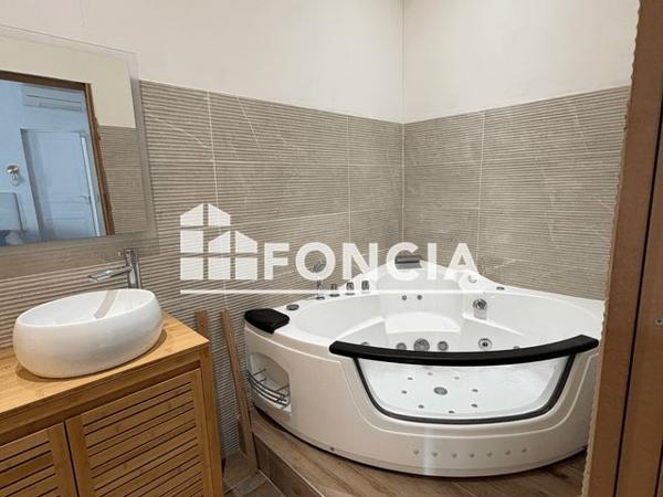 Location Maison 4 pièces 123 m² - 2 RUE FABRE D'EGLANTINE Cuxac D'aude 11590