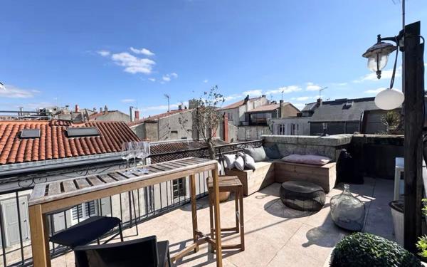 Appartement à vendre    3 pièces • 58,70 m2 La Rochelle