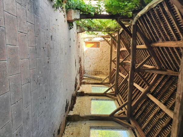 Rare à Rozay : maison + dépendances + studio !