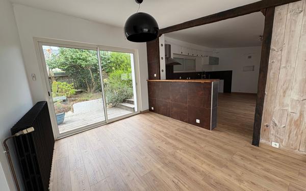 Maison à vendre    5 pièces •  Plougonvelin