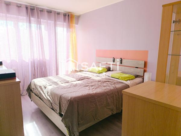 Appartement lumineux avec cave et cellier