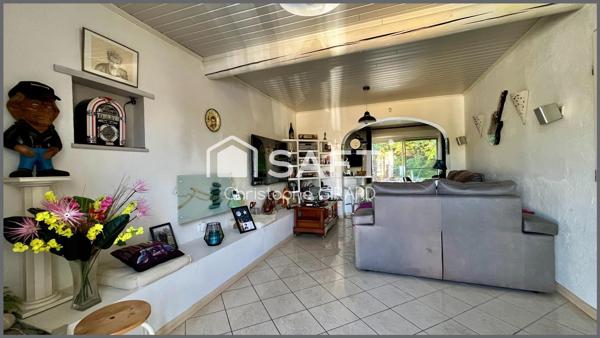 Villa de plain-pied de 89 m² sur Terrain de 672 m² avec Piscine