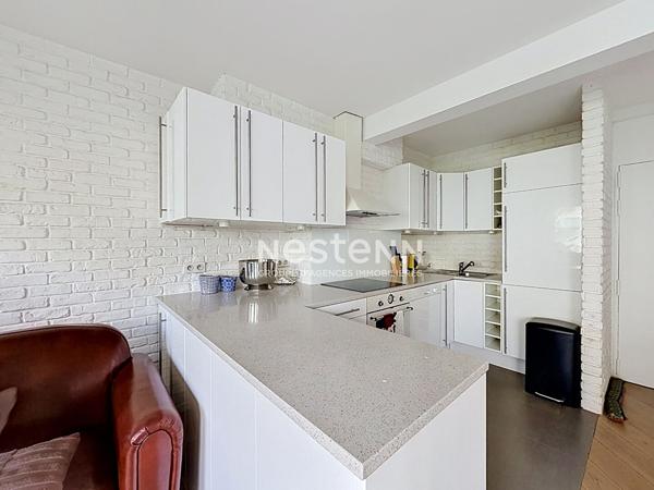 Appartement 2p 47 m2 PARIS 10e