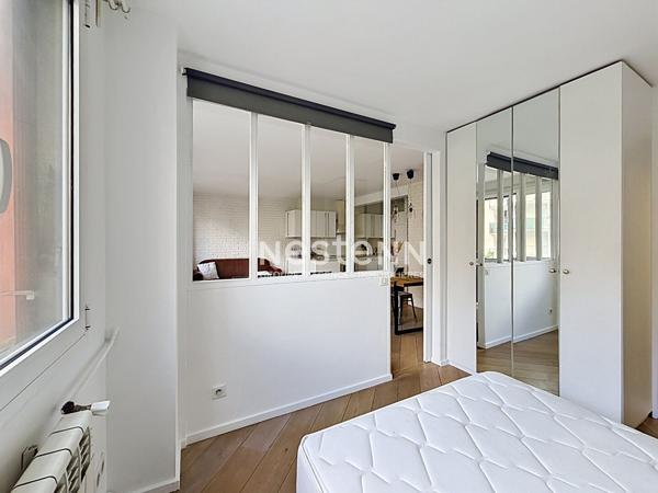 Appartement 2p 47 m2 PARIS 10e